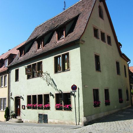 Pension Hofmann-Schmoelzer Rothenburg ob der Tauber Exterior foto